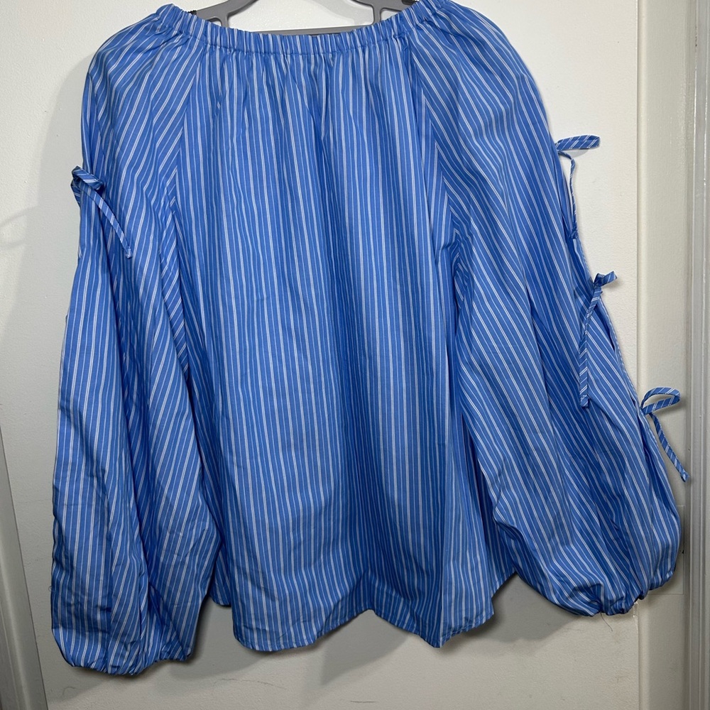Free Assembly Blue Striped Women's Top with Ties on Sleeve - Picture 2 of 5